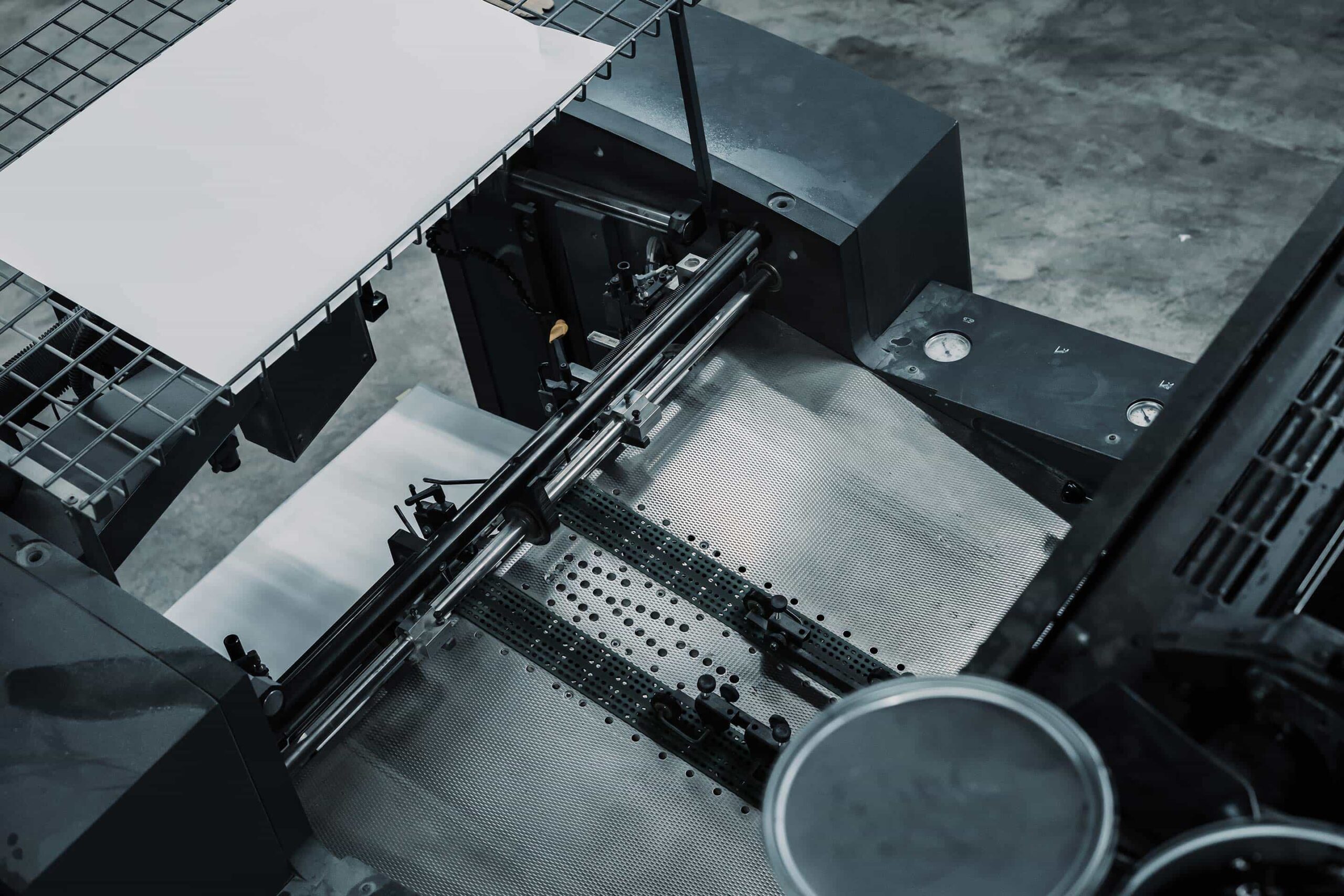 Offsetdruckmaschine Anlage von oben fotografiert